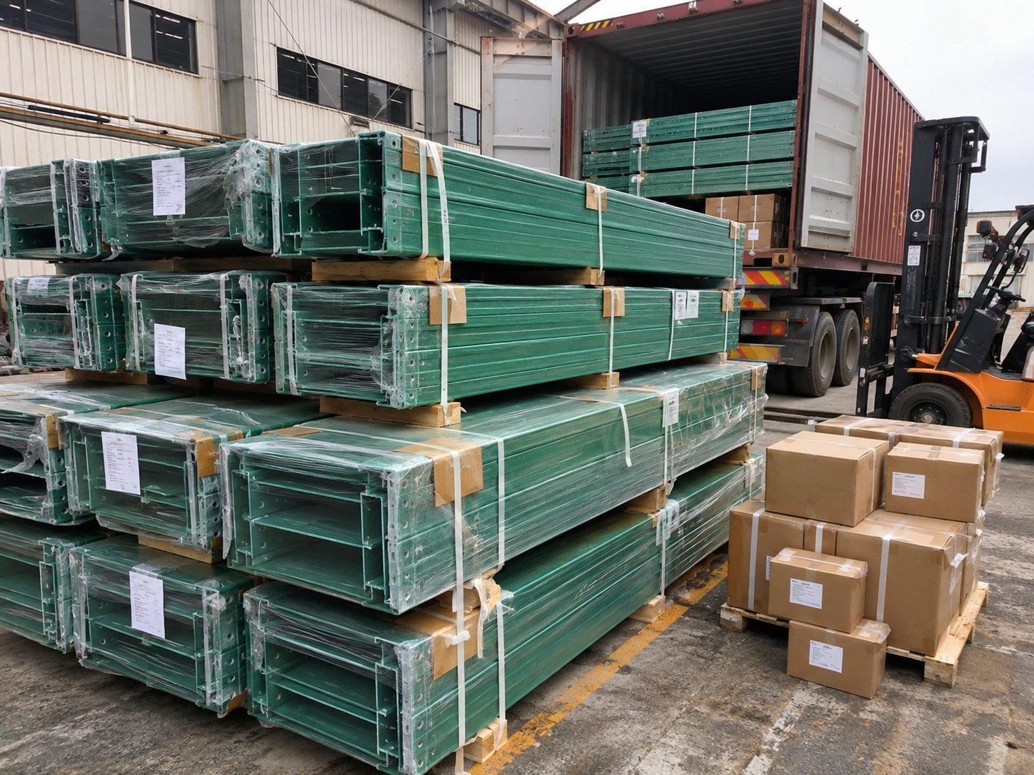 FRP cable tray export packaging and delivery